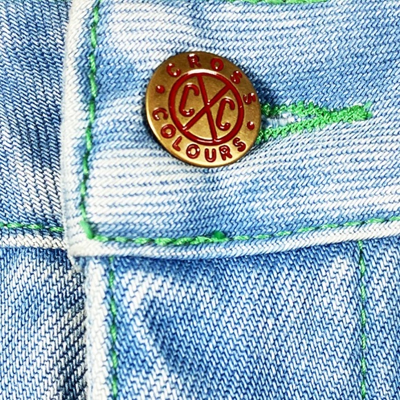 Cross Colours Cuffed Denim Short Ya Dig Hip Hop in Vintage Indigo NWOT (32) - Picture 3 of 9